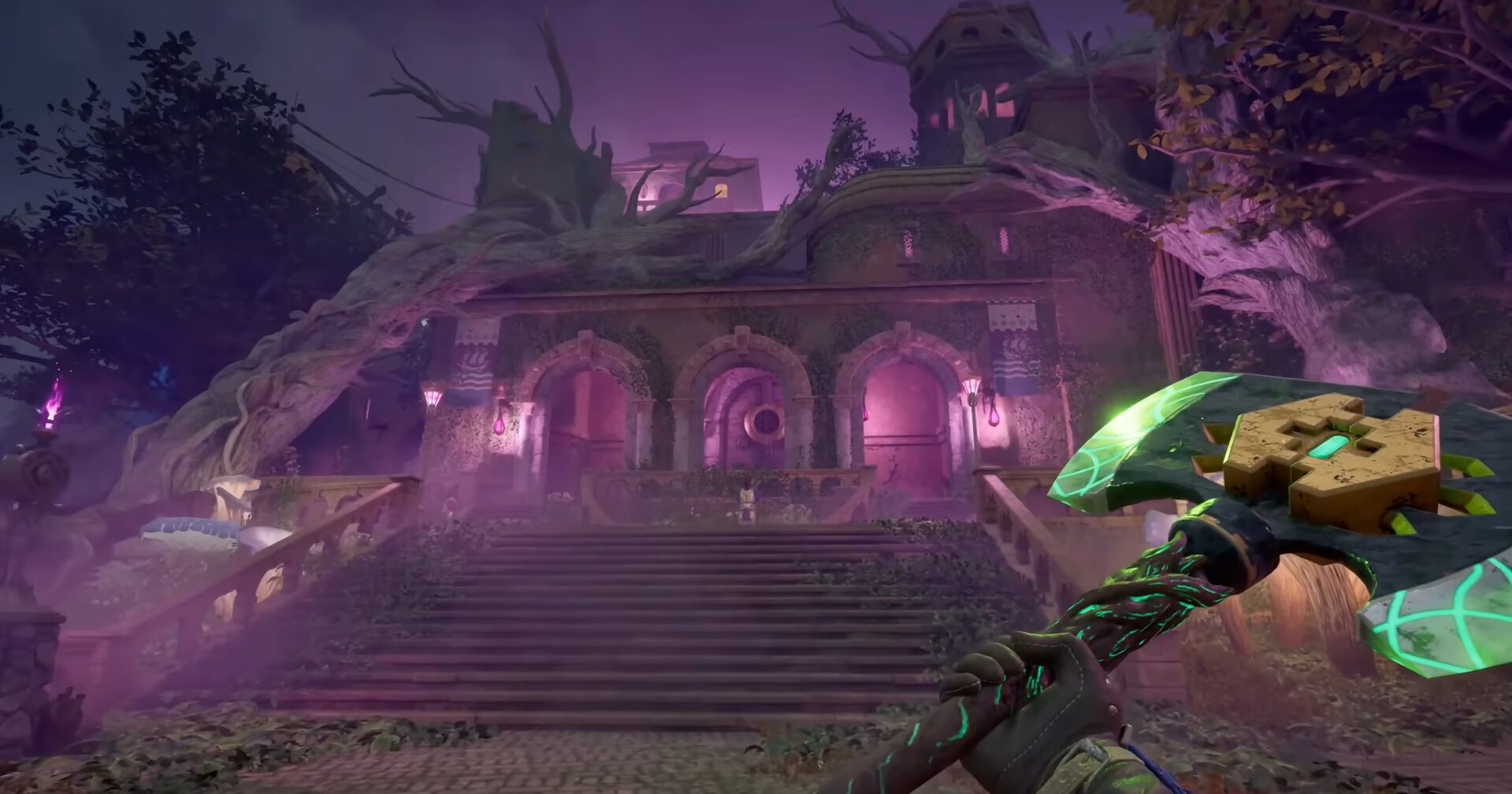 Avowed Gameplay Mechanics and Weapons